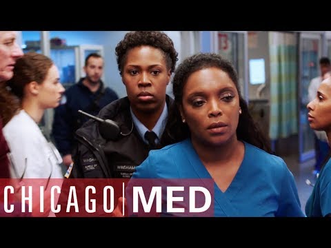 Video: Chicago Dagplejelærere Arresteret