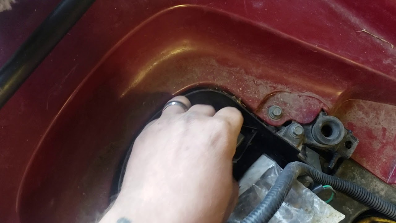 2011 Kawasaki Brute Force 750i Belt light reset procedure - YouTube