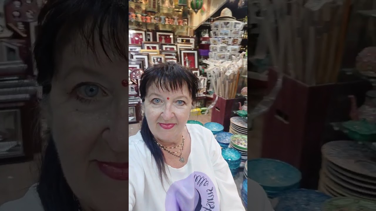 На Оманском базаре оставила весь свой стратегический запас