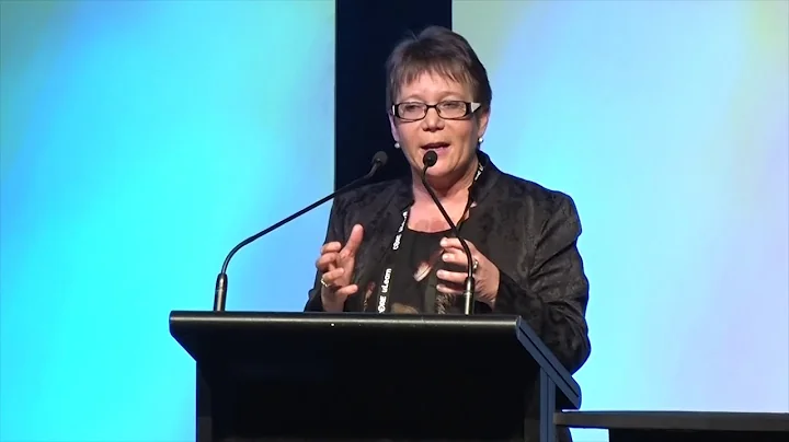 uLearn18 | Hon Tracey Martin's address to uLearn 2...