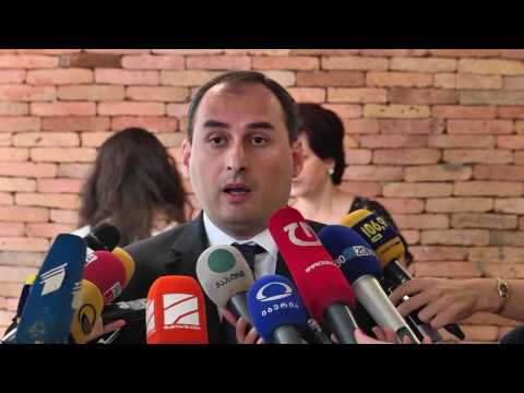 ქუმსიშვილი ლარის გაუფასურებასა და Brexit-ზე