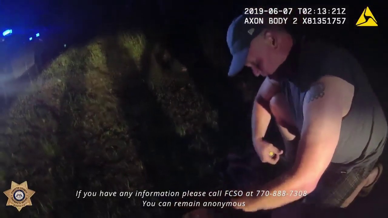 Georgia police find baby in plastic bag - YouTube