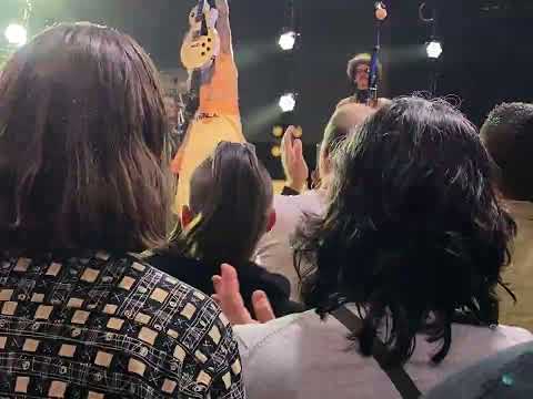 “Love on the Rocks with No Ice”+Justin walkabout: The Darkness in Boston, 04.24.22