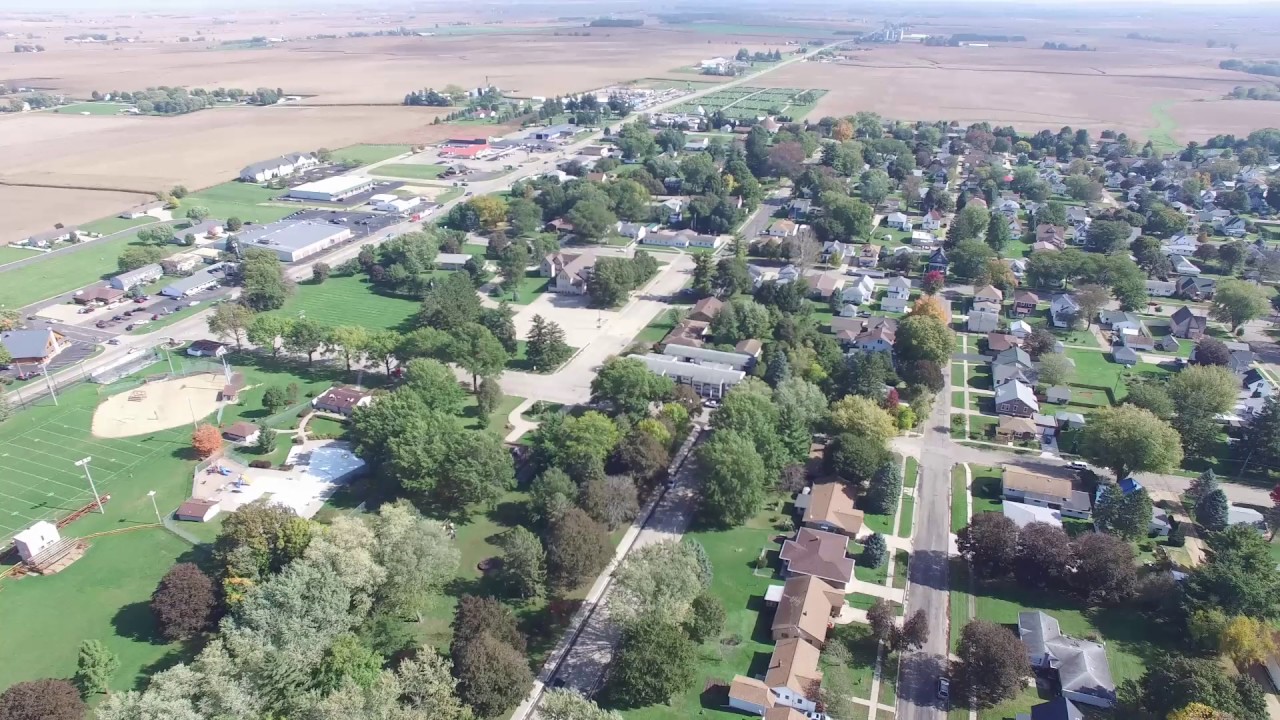 Stockton, Illinois 360 views over the town YouTube