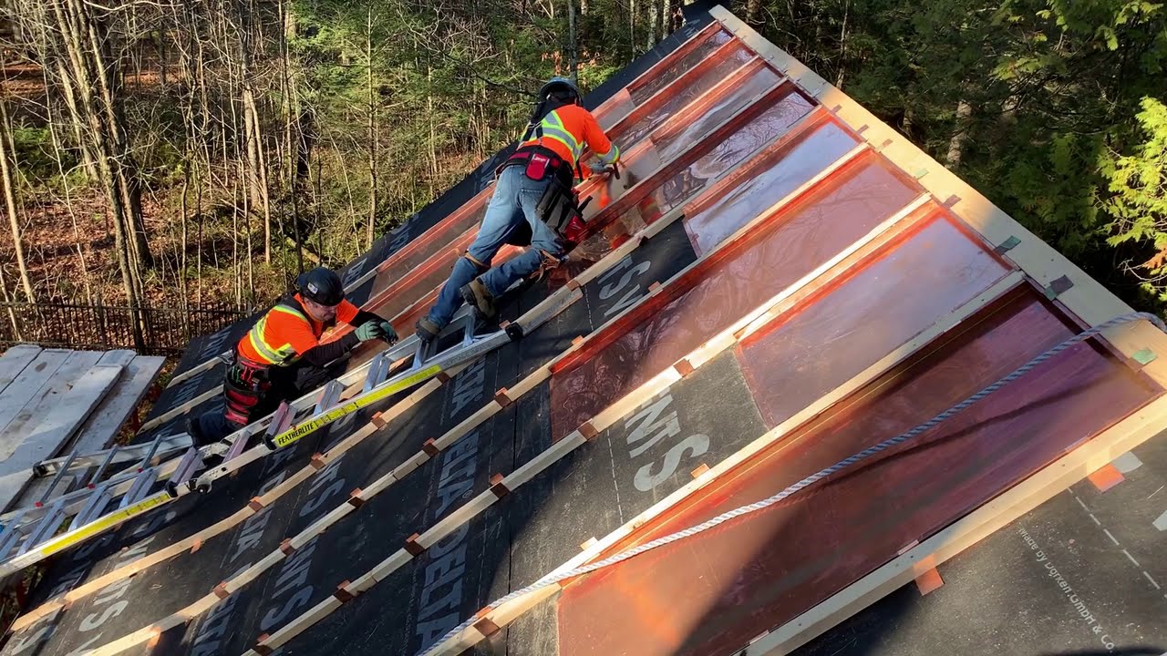 Replacing the copper roof at the Papineau Chapel ( Vlog: Episode 4)