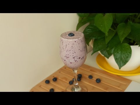 2-മിനിറ്റിനുള്ളിൽ-ഒരു-അടിപൊളി-smoothie---blueberry-yoghurt-smoothie