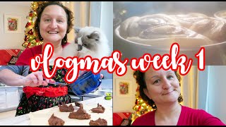 Vlogmas Week One 🎄 Advent Calendars and Baking