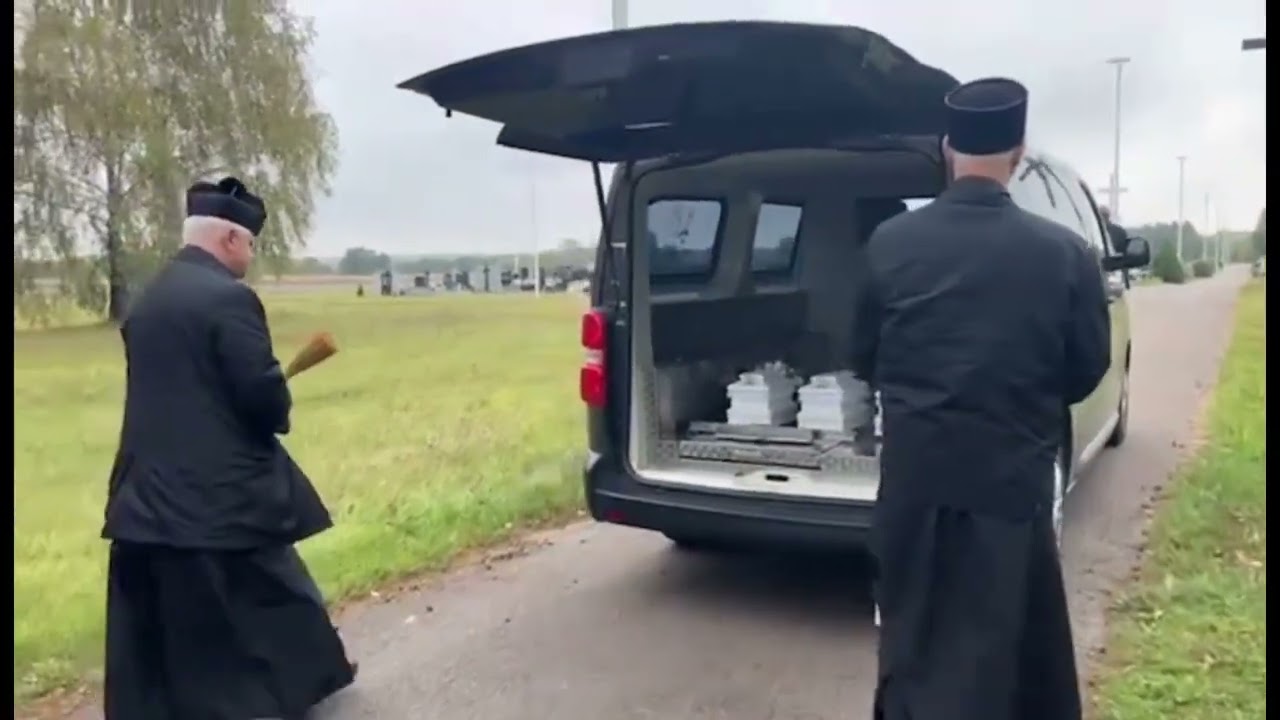 Bielsk Podlaski. Pogrzeb dzieci martwo urodzonych