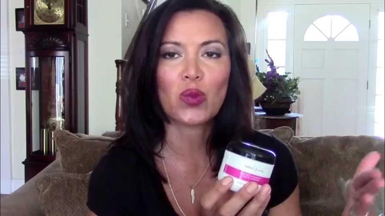 If you like Studio 35 Beauty Alpha Hydroxy Face Cream Please watch