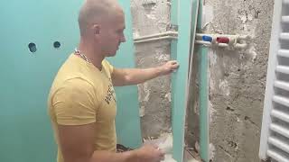 видео: Как се лепи влагоустойчив гипсокартон на стени в баня Ремонт на засегната част от влага #баня#монтаж картинка: Как се лепи влагоустойчив гипсокартон на стени в баня Ремонт на засегната част от влага #баня#монтаж