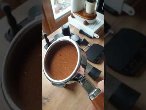   Kinu M47 Classic PO Burr In Espresso Review