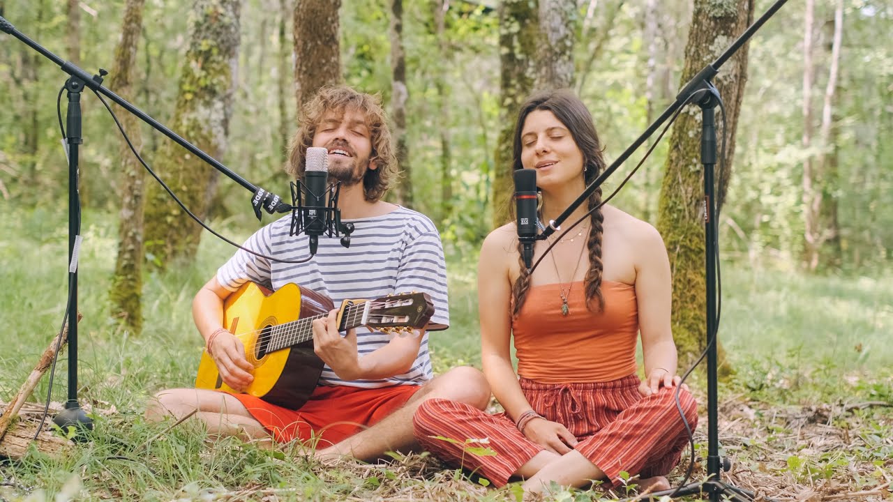 Obejrzyj I'm Grateful | Devotional Mantra Healing Music - Ana & Arthur w YouTube Obejrzyj I'm Grateful | Devotional Mantra Healing Music - Ana & Arthur w YouTube