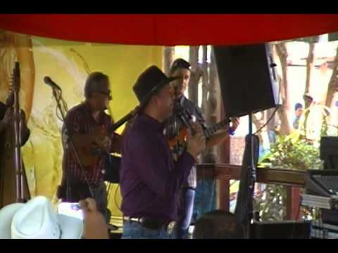 Que Alguien me Diga Jose Araujo