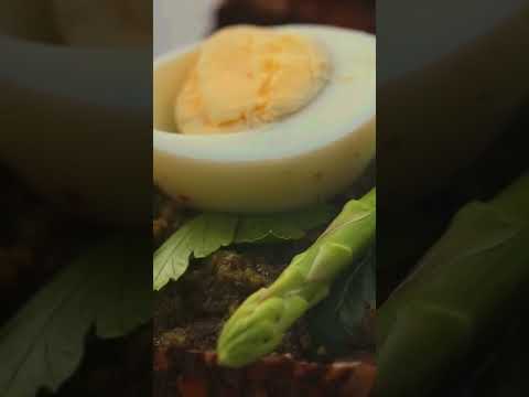 هل البيض مضر لمرضى النقرس