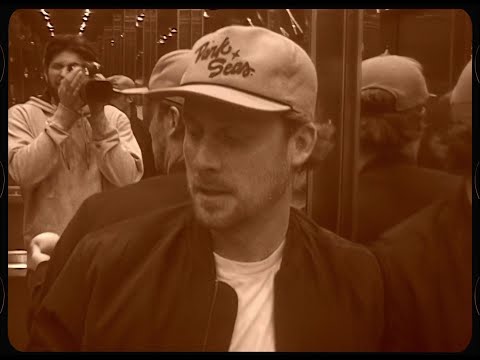 Ivan Hartle - So Am I (Visualizer) bekijken op YouTube