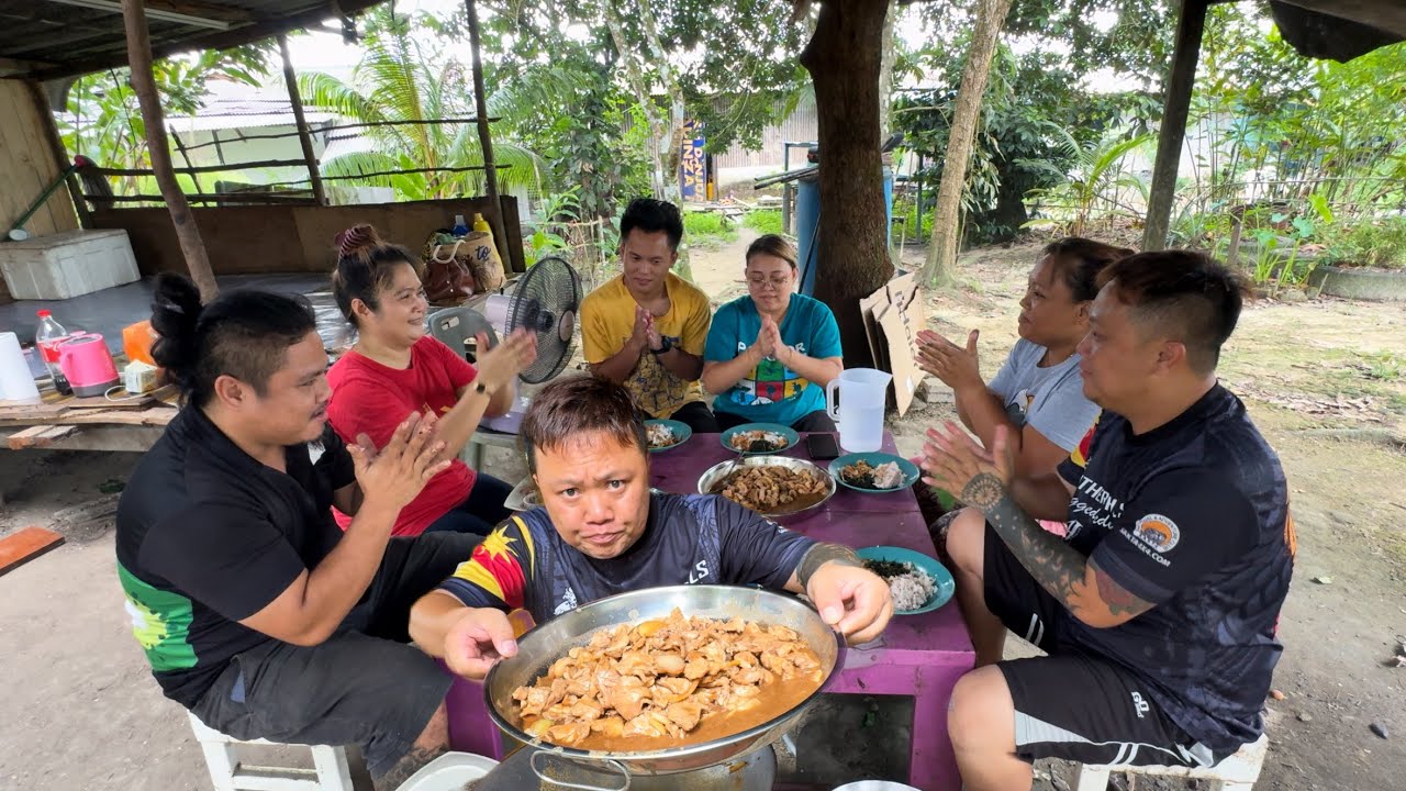 Masak Untuk Teman-Teman Daging Babi Halia Cepat&Ringkas // Makan Di Pondok Studio…//