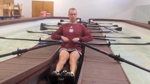 Learn To Row - Rowing Drills and Technique - How to hold the sculling oar.