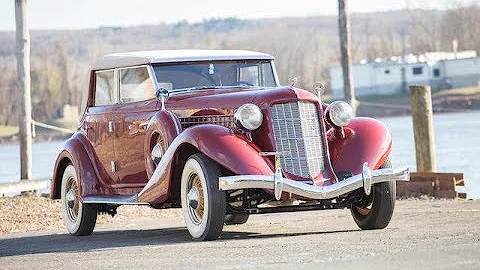 1935 AUBURN MODEL 851 CUSTOM PHAETON