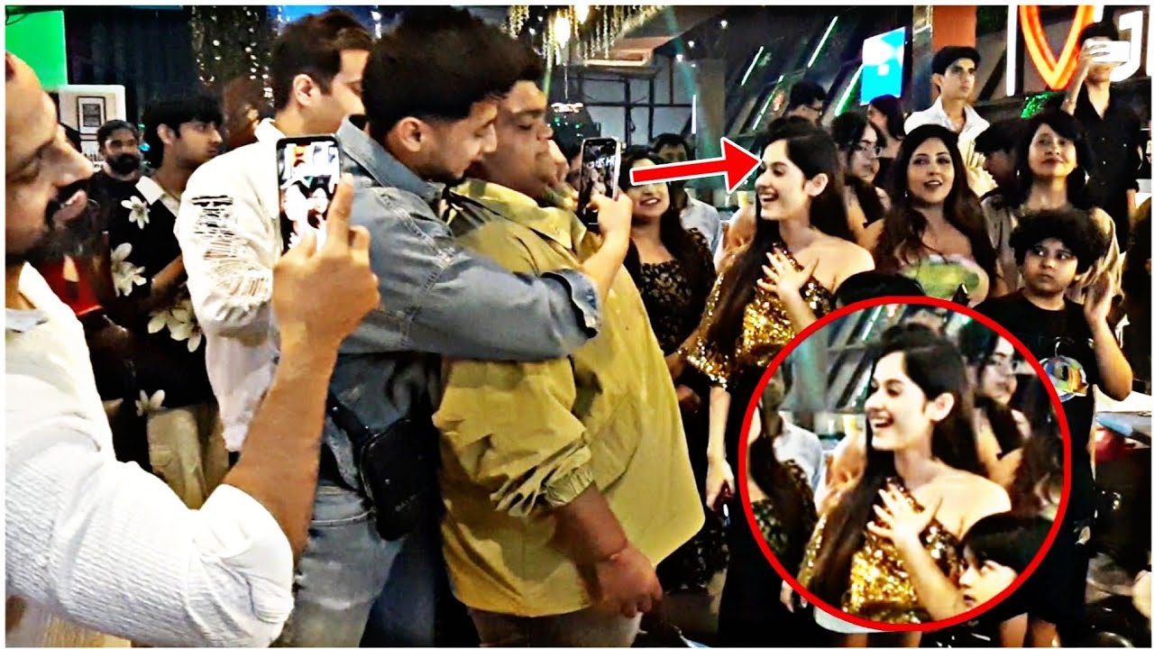 Jannat Zubair enjoys with Faisu Shaikh at Ayaan Zubair 's Bday Bash | #fainat @bollywoodbandook