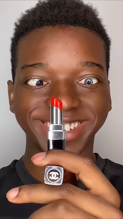 THE CHANEL LIPSTICK 💄💋my favorite makeup wow😘🤷‍♂️ #funny #lipstick #makeup