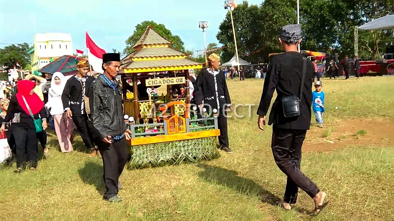 JUARA 1 - KEMERIAHAN PARADE JAMPANA DESA KERTAJAYA 