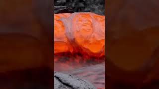 Lava wave Piton de la Fournaise #shorts