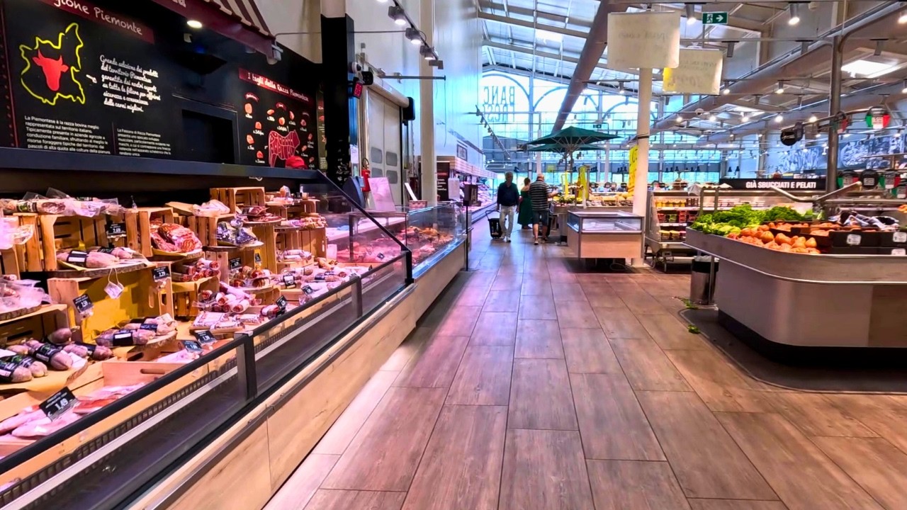 Супермаркет свежих продуктов в Италии 🇮🇹: Невероятные цены на пасту, мясо и пиццу! 4K