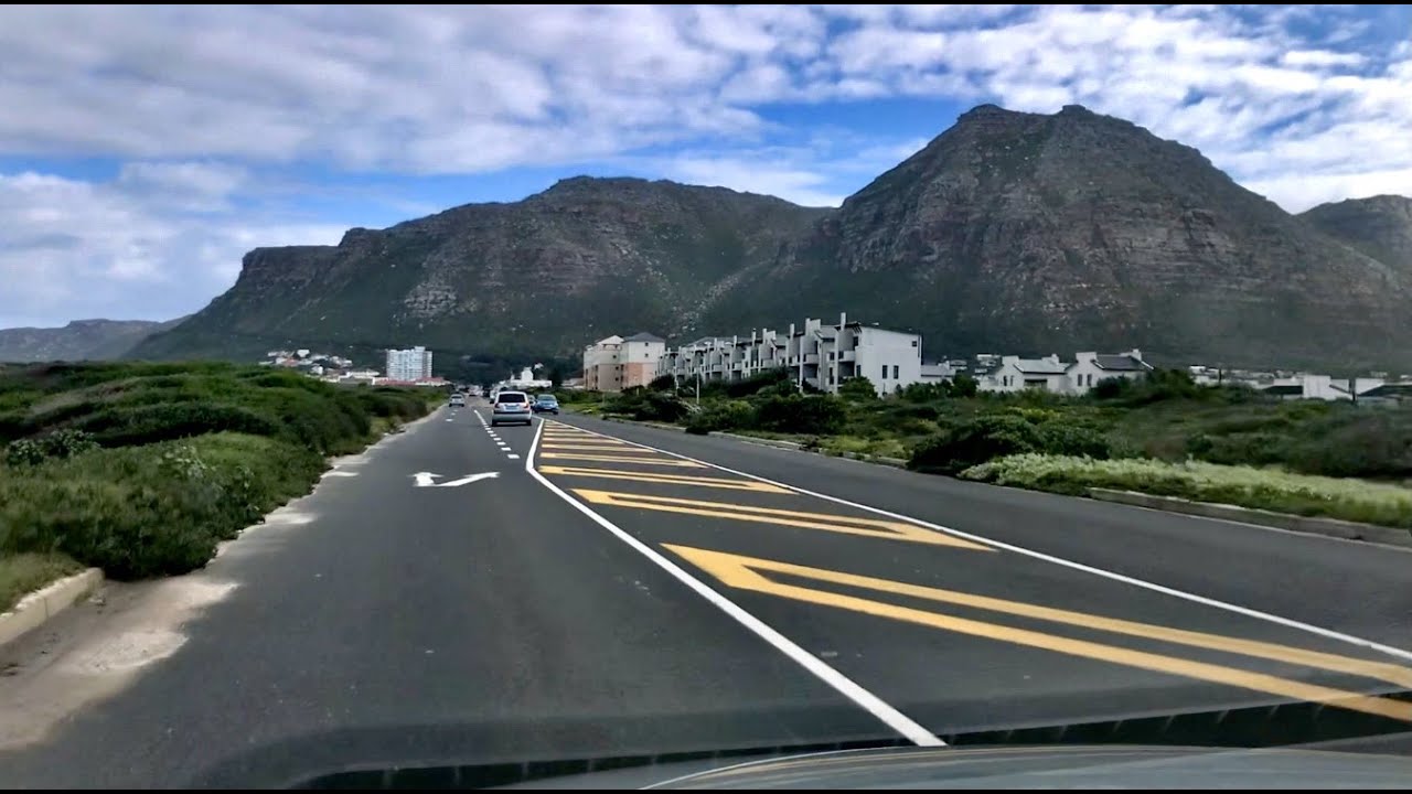 Driving in Cape Town - South Africa - Muizenberg to Wynberg
