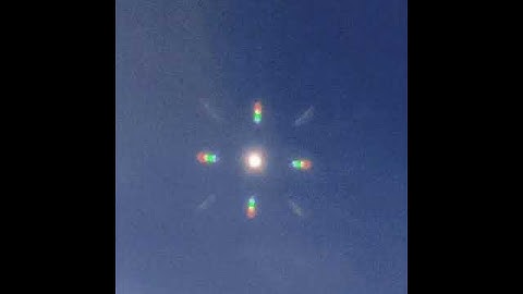 🌈🌚🌞 Moment of totality through diffraction grating