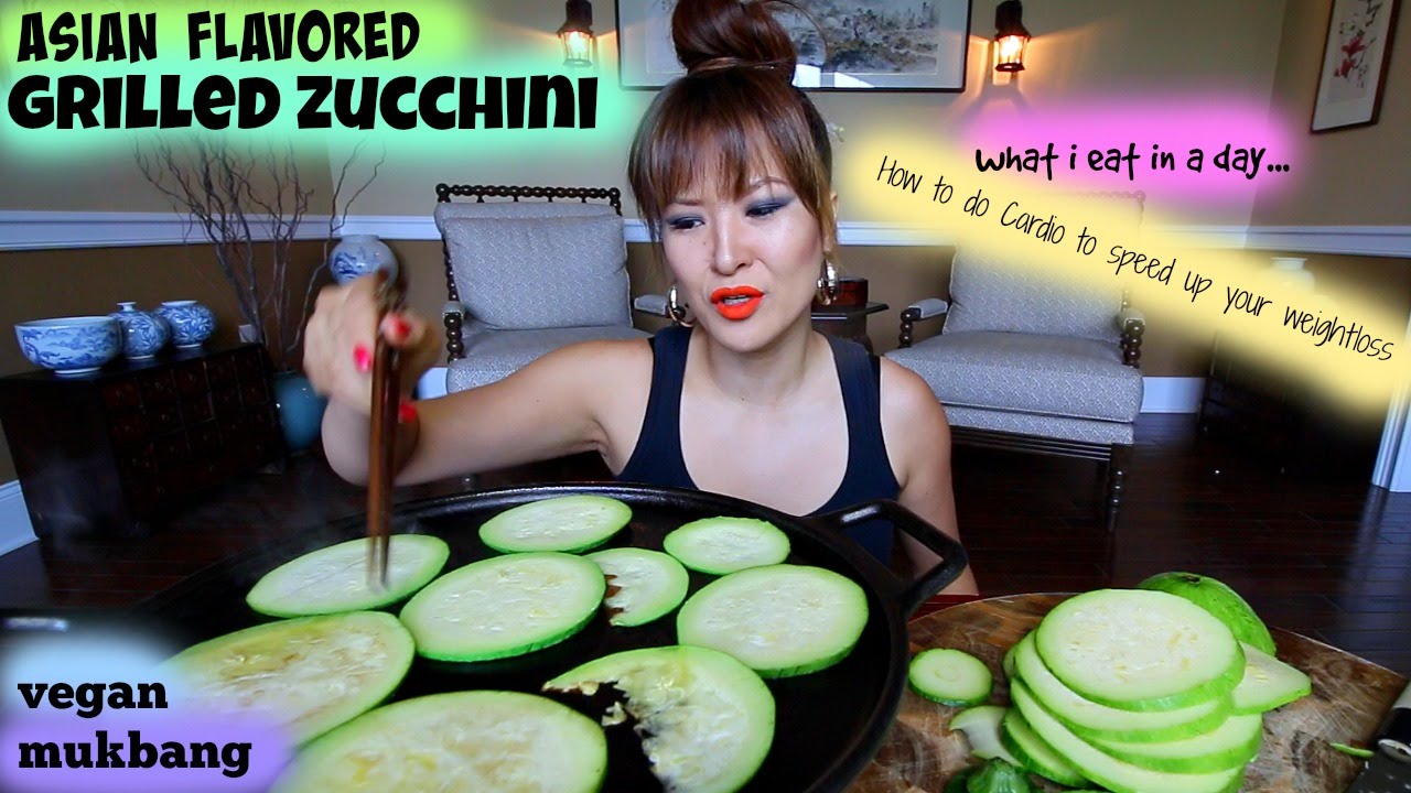 GRILLED ZUCCHINI (what I eat in a day #1) MUKBANG & RECIPE