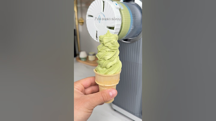 matcha soft serve 🍵 🍦