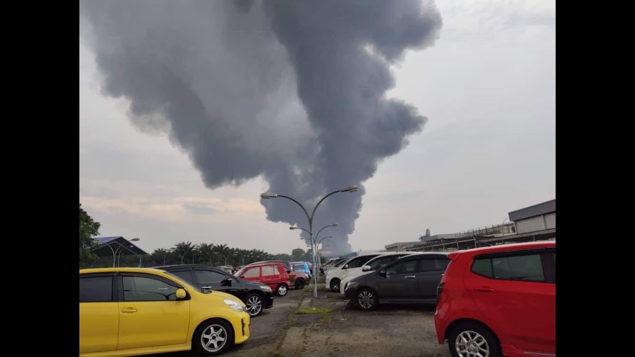 SIRI 603: KEBAKARAN TANGKI MINYAK TELUK PANGLIMA GARANG