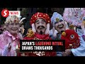 Thousands Laugh At Osaka Shrine Ritual To Pray For Good Fortune Thousands Laugh At Osaka Shrine Ritual To Pray For Good Fortune