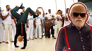 Old Man Capoeira Prank - Vovô jogando capoeira