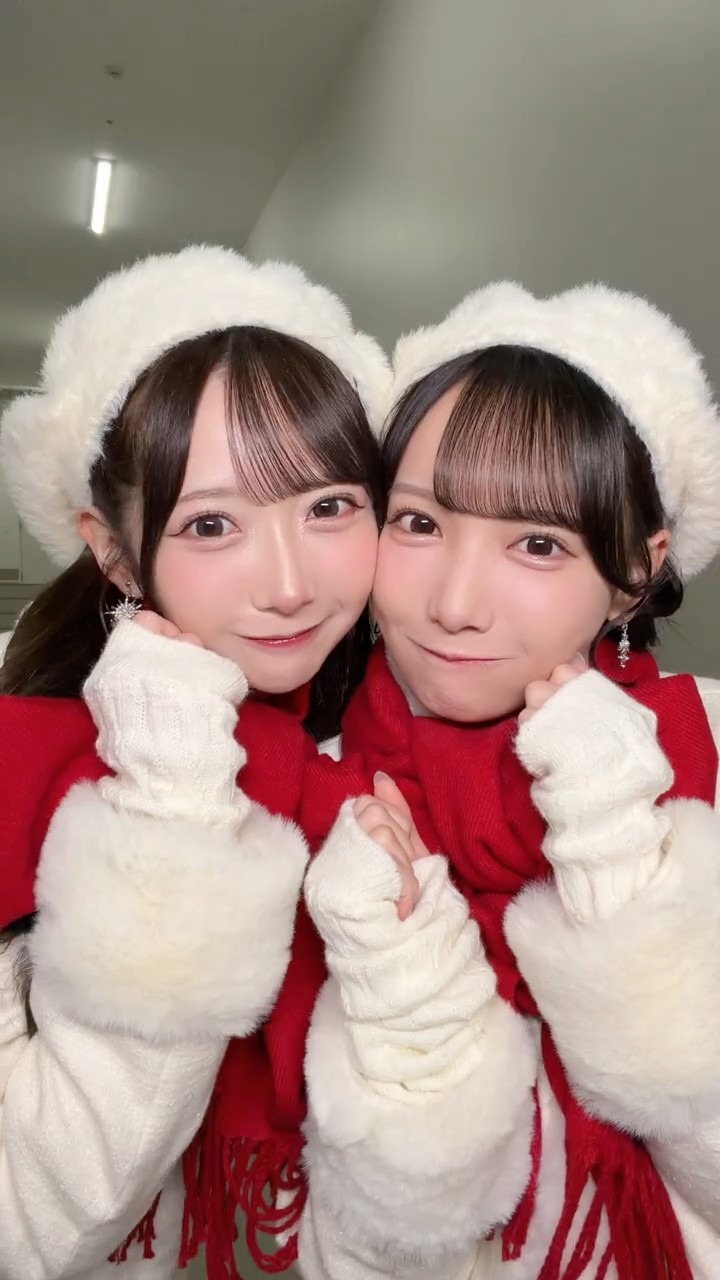 2人は一生🧣#はんぶんこクリスマス #鈴木瞳美 #谷崎早耶 #ノイミー