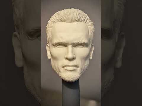 Arnold as Dutch
