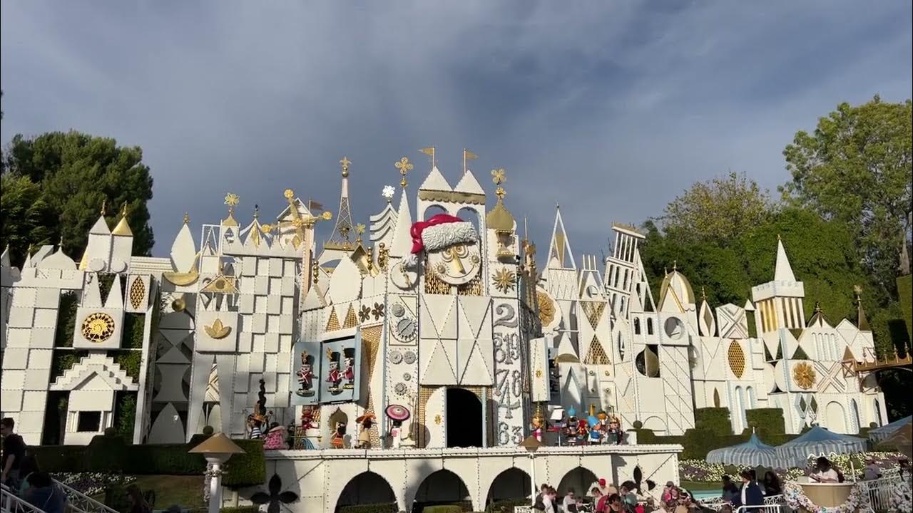It’s A Small World Holiday clock parade YouTube