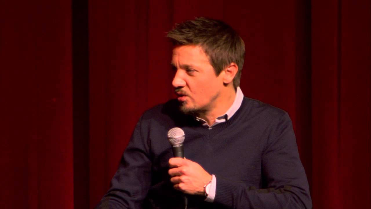 American Hustle Q&A: Jeremy Renner "Carmine Polito" Answers | ScreenSlam