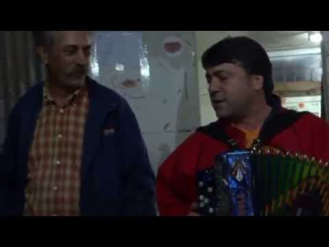 Anjinho e o Barra  em Ati&atilde;es - Vila Verde #1