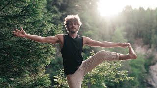 Dynamischer Morgen Flow | 20 min | Yoga mit Sunny