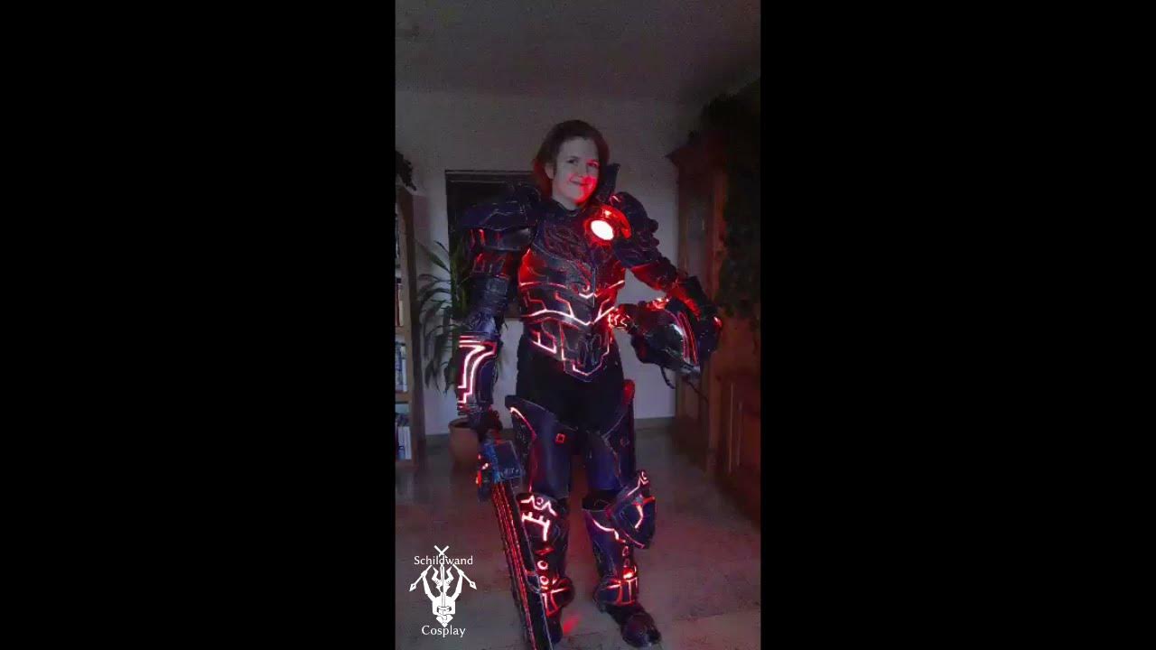 Eclipse Armor Cosplay (Tales of Arcadia) 