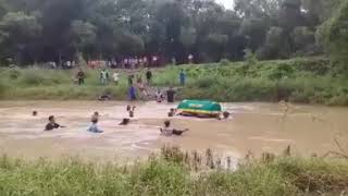 VIRAL!!!gresik keras lur... MASIO G ONO JEMBATAN..TERJANG.. TANPA RASA TAKUT