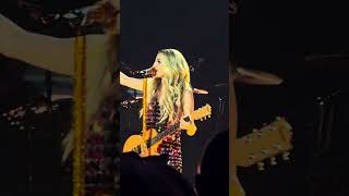 Kelsea Ballerini - Baggage Live
