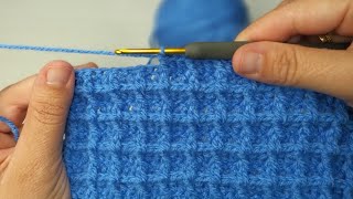 The beginners are here. It's very easy to do. Very nice crochet knitted patterned baby blanket