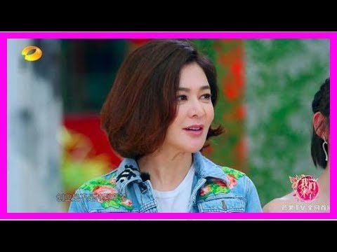 55岁关之琳，惊艳时光的不是美貌，而是她这双让沈梦辰都嫉妒的腿