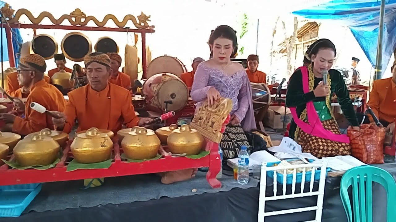 IADRANG SRI KARONRON MINGGAH ILANGE GELANG KALUNG KRAWITAN KARANG PATIHAN BALONG PONOROGO 2025