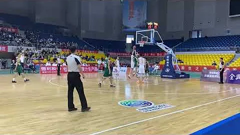 全运会男篮比赛 | 辽宁 127-44 大胜澳门 张镇麟个人集锦 | National Games Liaoning 127-44 Macau Zhang Zhenlin Highlights. - DayDayNews