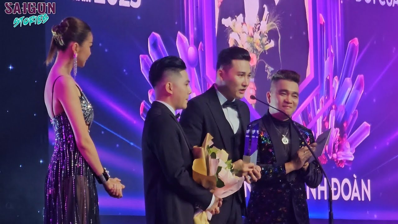 Hà Trí Quang khóc khi cùng Thanh Đoàn nhận giải Cặp Đôi Của Năm, chia sẻ xúc động về gia đình