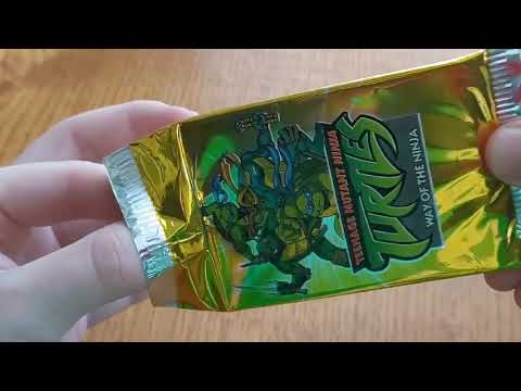 Видео: Открываю бустер с карточками Черепашки ниндзя Путь ниндзя английской версии!