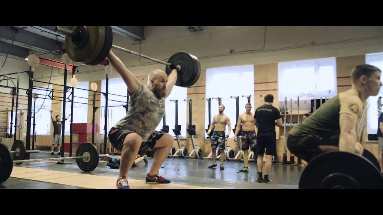 Ти джим тренировки. Федор Серков кроссфит. Кроссфит канал живи. Куликов Алексей Екатеринбург кроссфит. Кроссфит на канале универ ТВ.